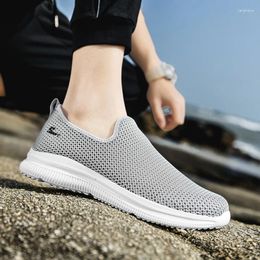 Casual Shoes Breathable Mesh Hollow Slip-on Loafers Summer Couples Lightweight Sports Walking Sneakers Women Zapatos Mujer