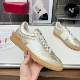 24 New High-end Men's and Women's Forrest Gump Couple's Trendy Brand, German Training Casual Board Shoes, Sports Shoes Trend