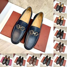 Top-Qualität luxuriöser Marke Original Original Full Grain Echtes Leder Business Männer Designer-Kleiderschuhe Retro Patent Leder Oxford Schuhe für Männer EU Größe 38-45