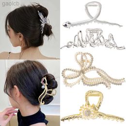 Hair Clips Barrettes Women Hollow Hairpins Irregular Metal Hair Claw Rhinestones Flowers Hair Clips Crab Barrettes Headband Hair Accessories Hairgrip 240426