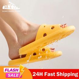 2024 Summer Women Bathroom House Cheese Slippers Light Weight Water Leaky Beach Flip Flop NonSlip Pool Swimming Aqua Shoes 240417
