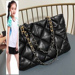 Kids Bags CC Bag Wallets 2022Ss F/W Women Black Classical Quilted 19 Series Bags Real Leather Two-tone Chain Crossbody Shoulder Tote Handbags Large Ca