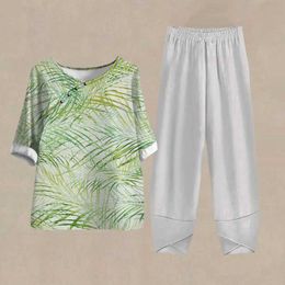 Women's Two Piece Pants Summer Vintage Two Piece Suits Eleagnt Ladies Short Slve Pants Female Outfits Plants Printed Middle-Aged T-Shirt For Women Y240426