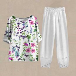 Women's Two Piece Pants Womens Round Neck Outfits Trendy Pants Suit Ladies Two Piece Set Half Slves Tracksuit 3D Flower Print T-Shirt Tops Sportwear Y240426WP57