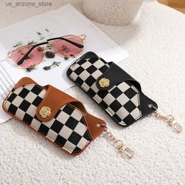 Sunglasses Cases Portable retro PU leather strap glasses bag with grid box cute Myopia frame protector simple storage waterproof Q240426