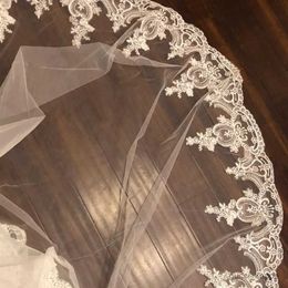 Wedding Hair Jewellery Real Photos Elegant Lace Wedding Veils One Layer 3 Metres Long Bridal Veil with Hidden Comb Wedding Accessories