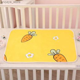 Mats 35 * 45CM baby waterproof diaper replacement diaper absorbent pad baby diaper replacement pad soft reusable washable padL2404