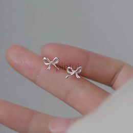 Stud 1Pair Sweet Cute Bow Stud Earrings for Women Korea Silver Colour Ribbon Earrings Simple Minimalist Ear Piercing Jewellery Gifts d240426