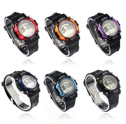 NT56F Sport Watch Selling Excellent Sport LED Light Fashion Waterproof Boy Girl Electronic Wrist Kids Watch Gift7730584