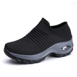 Fitness Shoes Soft Women Walking Comfortable -absorbing Running Breathable Heightened Summer Sneakers For Outdoor Sports