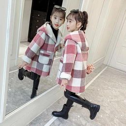 Jackets Fashion Girls Clothing Autumn Winter Parka Clothes Medium Long Coat Windbreaker Plaid Thicken Lamb Children Woolen Coats