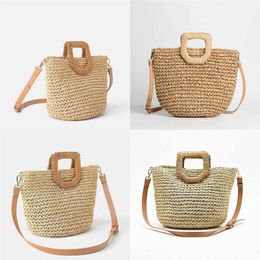 Evening Beach Bags Japanese Female and Korean Storm: Summer Leisure Water Bucket Vegetable Basket Single Shoulder Diagonal Cross Woven Grass Bag for Women