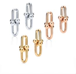 Designer Women039s Stud New Fashion Brand Earrings Accessories S925 Gold And Silver Rose Gold U Button Earrings G2208053580971