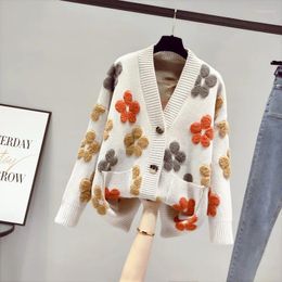 Women's Knits 2024 Spring And Autumn Fashion Knitted Long-Sleeved V-Neck Sweater Cardigan Jacket Women Loose Western Style