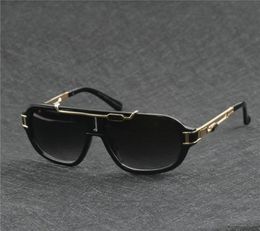 Vintage sunglasses 8018 European wind sunglasses square clam mirror Luxury Male Oversized Shades UV400 Eyewear Popular Star1518569