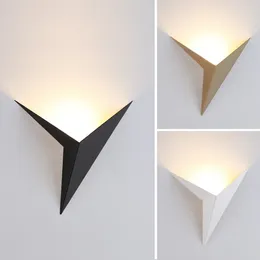 Wall Lamp Minimalist Triangle Shape LED Lights Home Indoor Living Room Bedroom Decor Sconces AC110-220V Black White Lamps