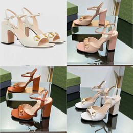 Sandals Designer Women Thick Heels Genuine Leather Ankle Strap Formal Dress Shoes Fashionable White Metal Buckle Decoration Casual Brand Shoe Original Quality