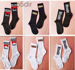 Mens socks rhude American High street trend socks Super popular knitted socks for men and women High quality all seasons medium socks Comfortable warm fashi L449