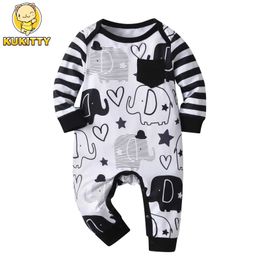 Rompers Cute newborn baby boy one piece climbing clothing cotton long sleeved printed O-neck jumpsuit Onesie casual clothingL24F