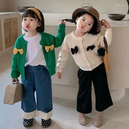 Jackets Girls Sweater Jacket 2024 Autumn Children Clothing Sweet Style Warm Bow Knit Toddler Baby Kids Solid Colour Cardigan