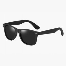 HDSUNFLY Polarized Sunglasses Men Women Black Frame Eyewear Male Driving Sun Glasses UV400 Rays Fashion Brand Designer 240323