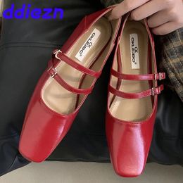 Red Footwear Flats Women Mary Janes Shoes In Female Buckle Strap Fashion Shallow Soft Ladies Flats With Lolita Shoes 240425