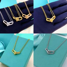 Diamond Designer Love Chain Necklace Heart Pendant Jewellery Woman Circle Charm Steel Anniversary Wedding Gift with Box Original Quality