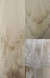 Stock Short Wedding Veil with Comb 15 Meters Bridal Veil with Sequin Lace Appliques Cheap Bridal Accessories2863324
