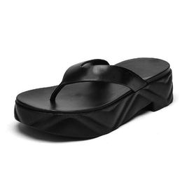 Designer Slippers Summer Flat Sandals loafers Rubber Slippers Fashion Flat Bottomed Flip Flops Flip Flop Beach Sandals Women Men Slides