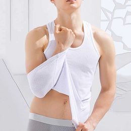 Men's Tank Tops Mens top ice silk vest quick drying mesh breathable sleeveless T-shirt 2023 summer cool vest beach travel tankL2404