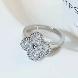 Hot Van Clover Ring for Women Plated with 18K Gold Full Diamond Lucky Grass Couple Light Luxury With logo