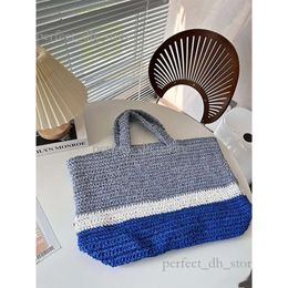 Tote Bag Beach Designer Shoulder Tote Bag Crochet Classic Shopping Handbags Women Palin with Letters Handbag Large Capacity Ladies Bags 1010