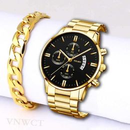 Wristwatches Luxury and fashionable mens steel calendar quartz wristband business watch logo Masculino Q240426