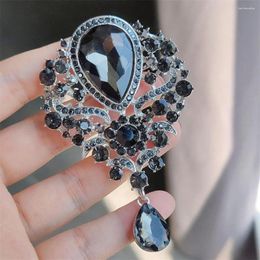 Brooches Wear-resistant Hat Brooch Vintage Water-drop Rhinestone For Women Elegant Wedding Party Pins With Faux Inlay Fashion