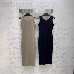 Urban Sexy Dresses Designer 2024 Spring/Summer Triangle Vest Slim Fit Sleeveless Dress for Women AJUB