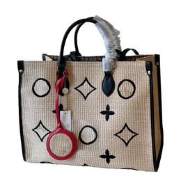 24ss Women Summer Straw Totes Bags Embroidery Handbag Luxurys Designers Shouder Crossbody Messenger Ladies Travel Handbag Totes pouch W Iwdl