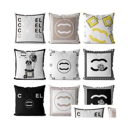 Cushion/Decorative Pillow Designer Throw Black And White Letter Logo Home Er Sofa Decoration Cushion Pure Cotton Comfortable 45 X 45Cm Dhd0L