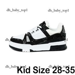 louisvutton shoe 2024 Designer Sneakers Casual Kids Shoes Trainer Black White Panda Men Women Fashion Low Top Platform Letter Rubber Eur 28-35 2306 lvse kids shoe