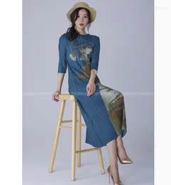 Party Dresses SELLING Miyake Fashion Retro Print Half Sleeve O-neck Fold Dress Straight IN STOCK