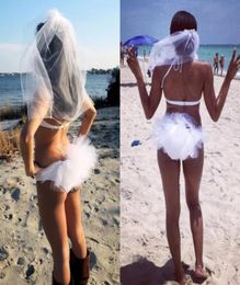 Bachelorette Bikini Veil Beach Bridal Wedding Veil With Comb Cut Edge Tulle White Croup Booty Veil Hen Party Twopiece Set4633129
