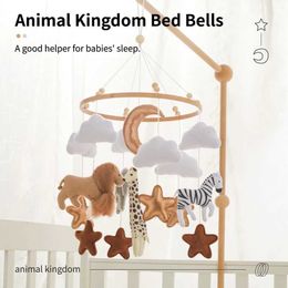 Q4L4 Mobiles# Baby Crib Mobile Bed Bell Wooden Rattles Toys Soft Felt Cartoon Animal Toddler Music Rattles Hanging Toys Crib Bracket Baby Gift d240426