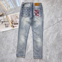 Men Jeans Designer Calf Pants Fashion Pencil Pants Jeans Spring Summer Stretch Slim Trousers Light Blue Men IDK4 L logo Red embroidery