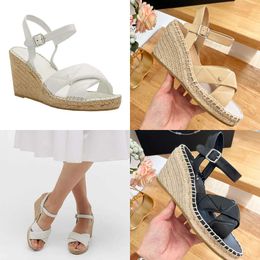 Hemp New Rope Weaving Wedge Slippers Heels Slip on Platform Leather Open Toe Shoes Cross Women's Designer Sandals Factory Footwear with Box Original Quality