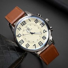 Wristwatches Mens Exquisite Leather Quartz Watch Business Gentle Leisure Elegance Religio Fashion Saati Gift Q240426