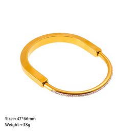 Hot Picking TFF U-shaped lock buckle horseshoe shaped stainless steel bracelet for women with simple and fashionable design plated 18K gold