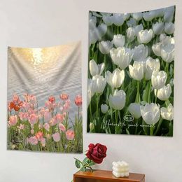 Tapestries Floral Printed Wall Tapestry INS Style Wall Tapestry Hanging Cloth Mini Tapestries Hanging Decorations Living Room Decoration