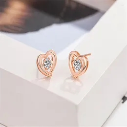 Stud Earrings Fashion Trend Married Life Korean Drama Same Paragraph Women's Love Heart Dynamic Design Exquisite Ear Jewelry