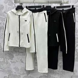 Women's Two Piece Pants designer Early spring new Nanyou Pra zipper contrasting Colour hooded casual jacket paired with straight pants set for women J3ZX