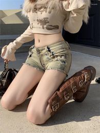 Women's Shorts Rivet Design Skinny Denim Summer Slim Young Girl Pants Street Casual Female Hip Wrap Sexy Mini