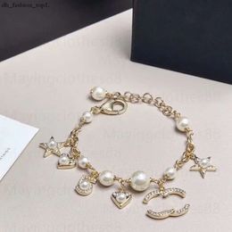 Necklace Designer Women Channel Necklaces Pearl Necklace Advanced Version France Trendy C Letter Graphic Gold Necklace Fashion Luxury Je 8001